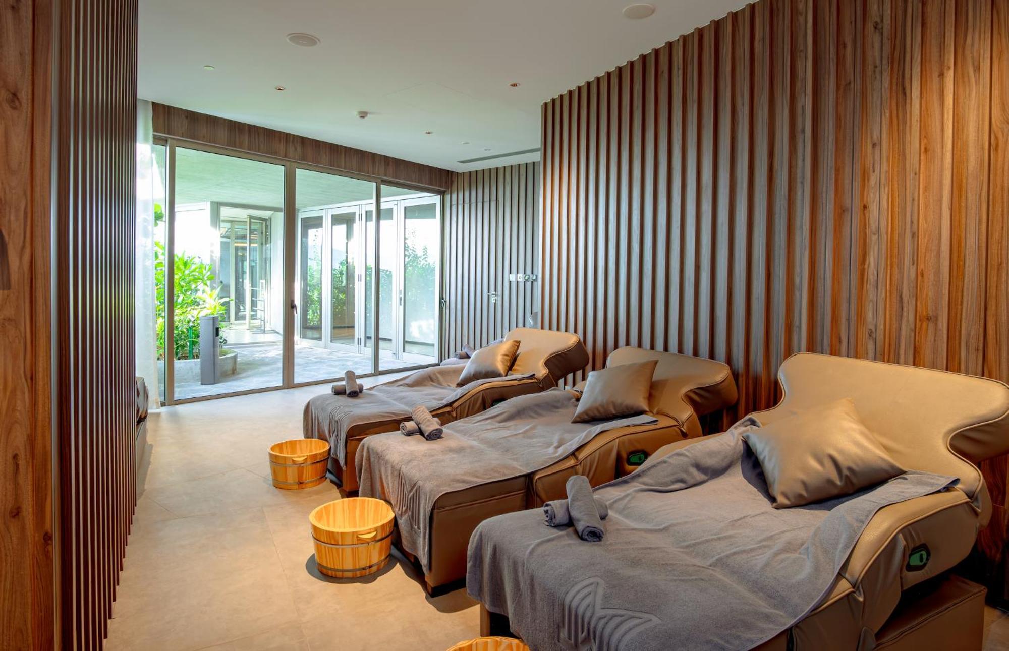M Hotel Danang المظهر الخارجي الصورة The spa at The Landmark