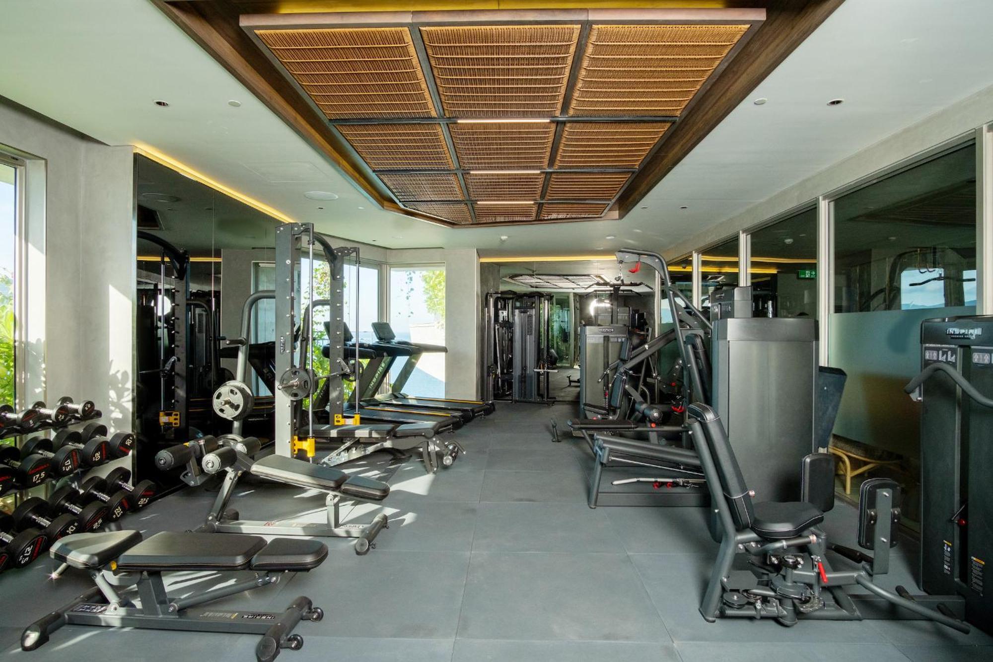 M Hotel Danang المظهر الخارجي الصورة The gym at the 1000 Museum