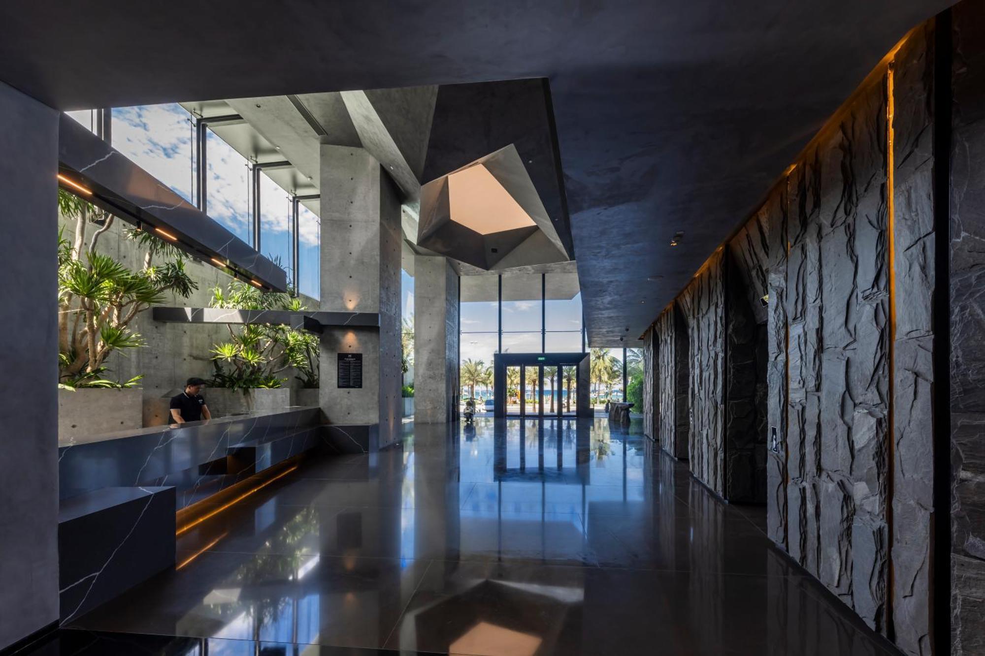 M Hotel Danang المظهر الخارجي الصورة Interior of the hotel